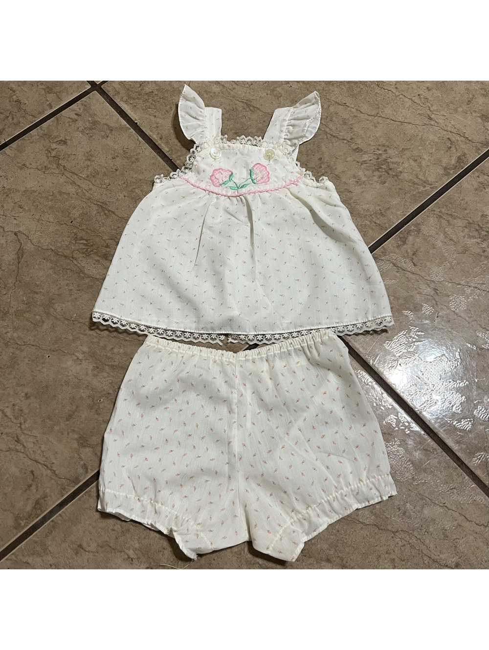 Vintage Baby Girls Floral Ruffle Lace Trim 2 Piece Set Elastic Stretchy Tank Top